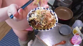 [Prof_FetihsMass] 放轻松，日本的食物! [okonomiyaki]