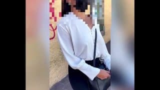 Sexo por DINERO! Le ofrezco DINERO a SEÑORA Mexicana Sumisa que Estaba Esperando su Camión VOL #2