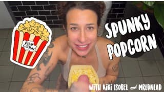 与琪琪·伊莎贝尔（Kiki Isobel）一起在电影院拍摄的POV SPUNKY POPCORN