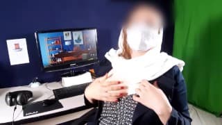 مچ کارمند محجبه و متاهلم رو گرفتم و کوس و کونش مال خودم شد / caught my secretary watching porn