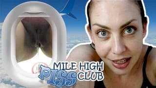 德国无耻的熟女加入 HIGH MILE PISS CLUB！