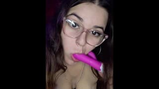 SQUIRT RICO Y MASIVO, con consolador Vibrador, ME CALIENTO Y SOY SEXY 😍