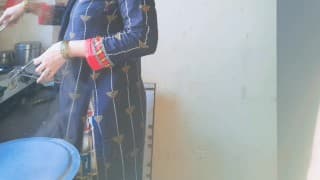 Devar ne Bhabhi ko kichan me chod diya - hindi Audio