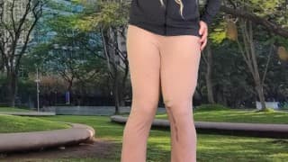 巨大的鸡巴人妖免提射精公共