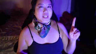 Dominatrix Mara：什么是窒息？