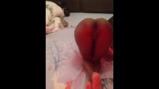 试图让我的在线男朋友射精